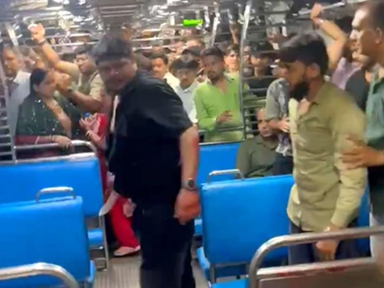 Mumbai: 22-year-old stabbed to death inside moving local train after argument; accused arrested