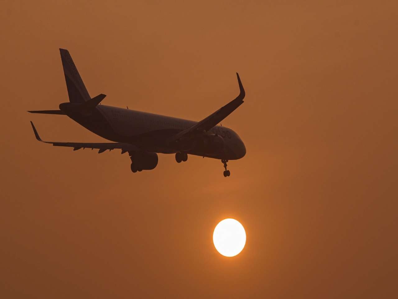 Flights To Get Cheaper? Jet fuel prices for domestic flights cut by Rs 5 per litre amid global crude dip
