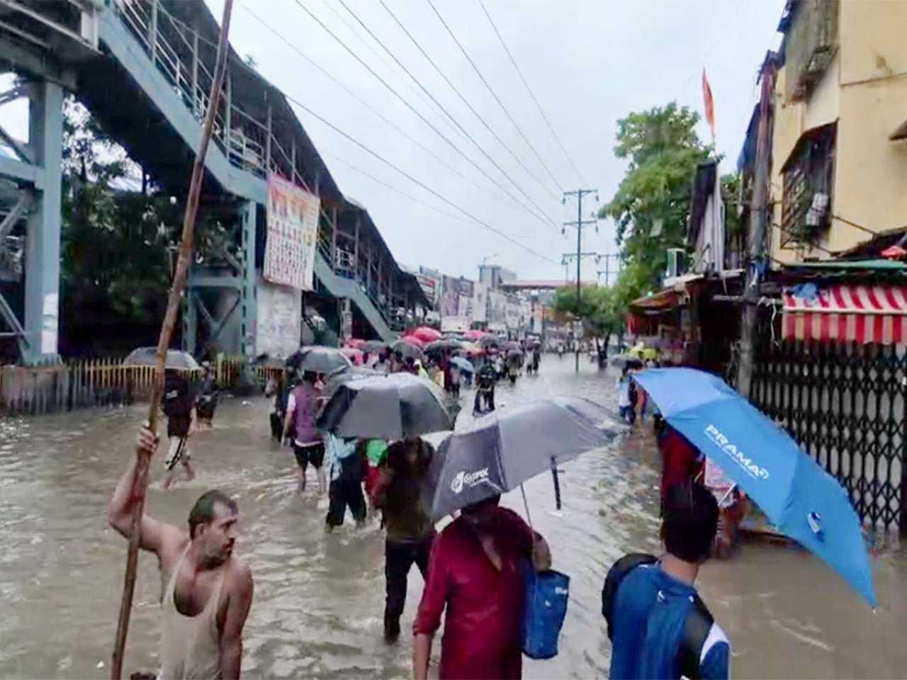 Mumbai Rains: WFH advisory issued for private offices, govt offices to work half day
