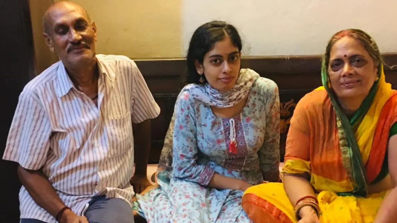IFS पूजा कुमार झा का फैमिली बैकग्राउंड