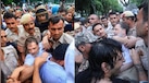 Rahul Gandhi का मास्टरप्लान! राहुल-प्रियंका समेत अखिलेश को उठा ले गई पुलिस; जानें पूरी कहानी