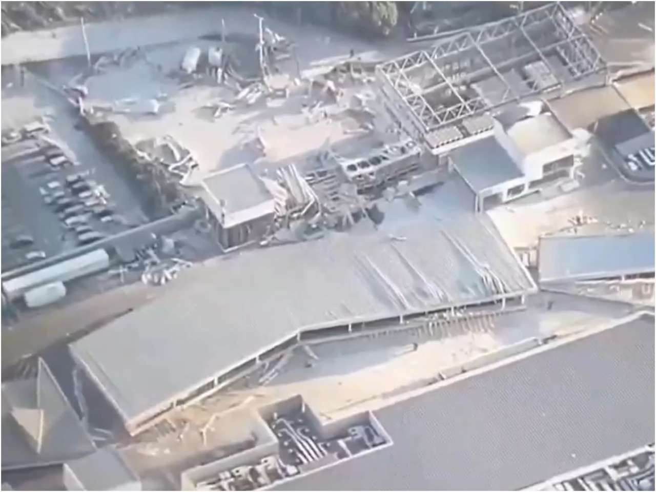 Japan earthquake: Several trapped after explosion causes mall collapse in Kumamoto | WATCH