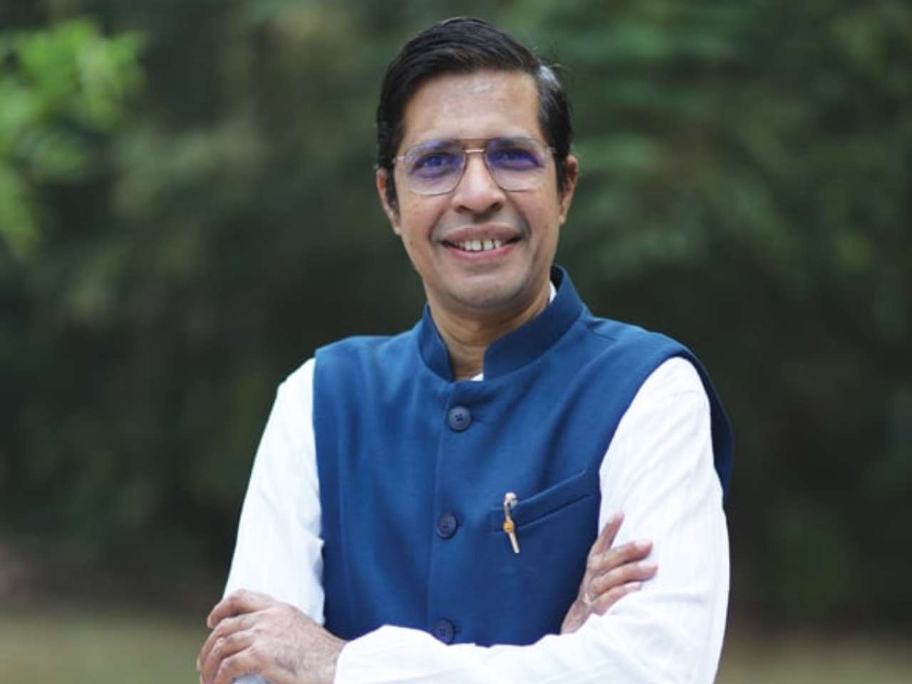 Who is V Kamakoti? Why is IIT-Madras director at the center of Priyanka Gandhi’s 'cow urine expert' comment?