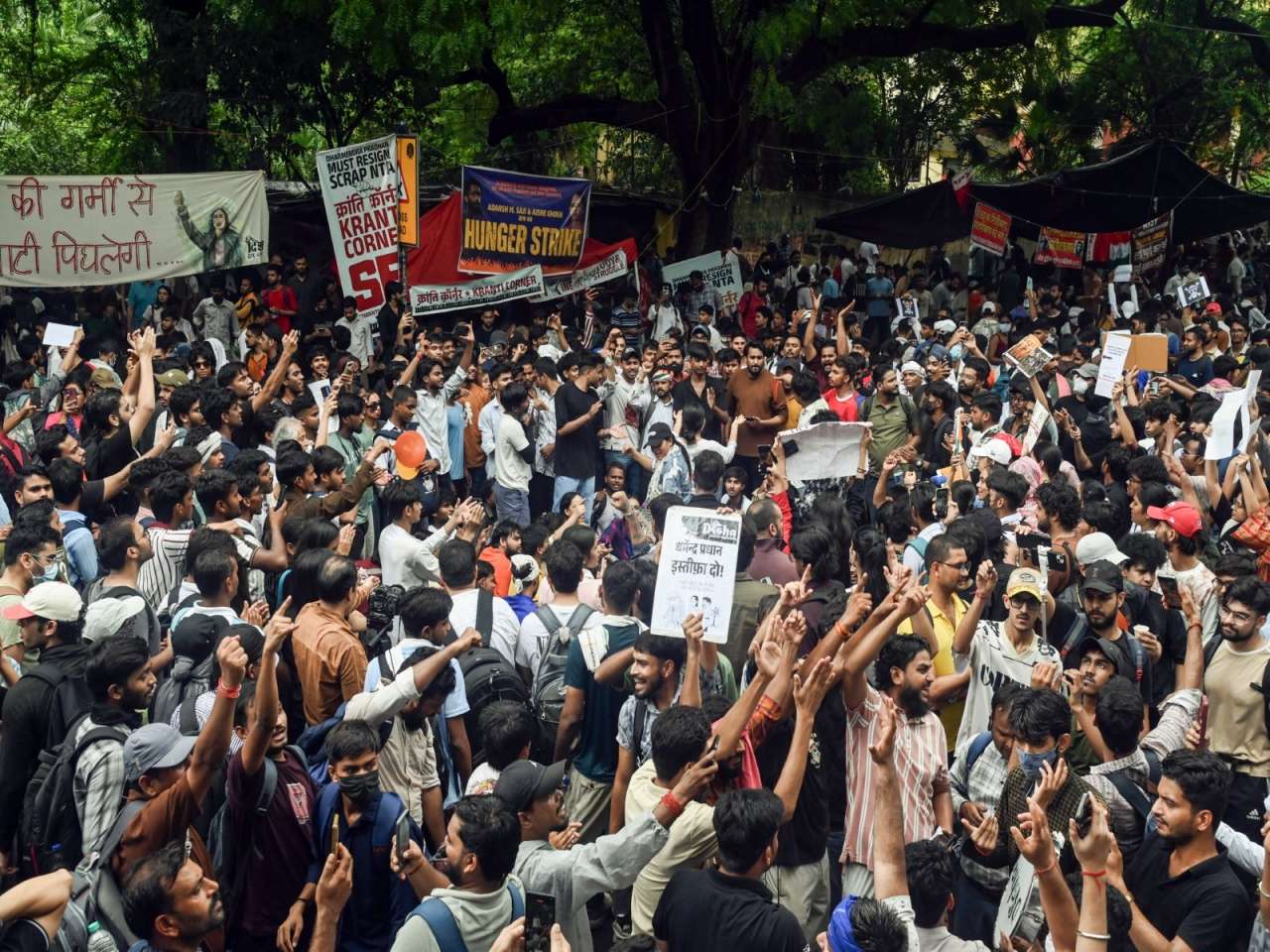 Delhi govt withdraws cases against CJP protesters, but no relief for those with criminal records