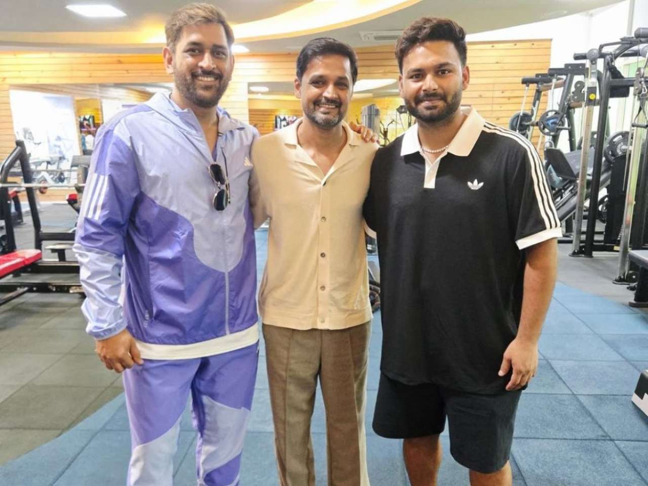 Rishabh Pant trains with MS Dhoni ahead of Sri Lanka Tests; photo goes viral