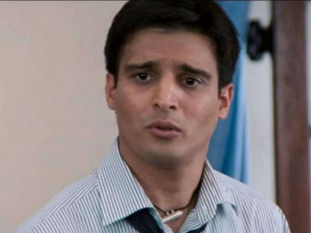Jimmy Shergill questions 18-hour shifts for film workers: 'What kind of life is he living?'