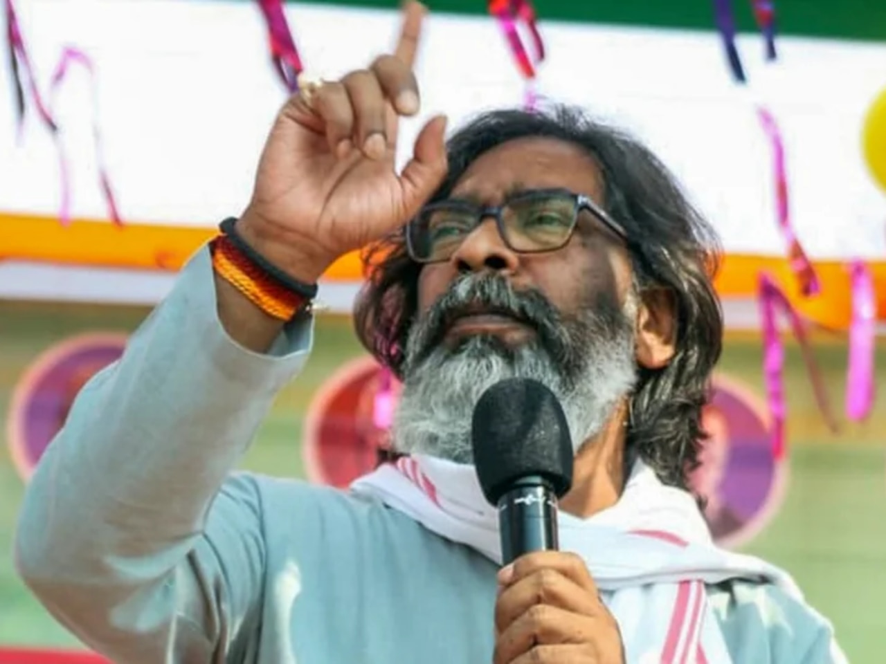 'Dialogue, not batons': Jharkhand CM Soren says committed to justice for protesting students