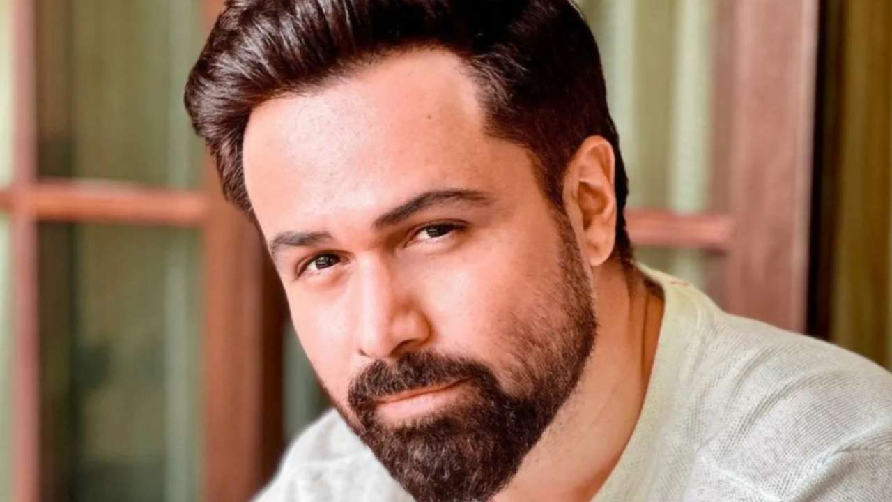 Emraan Hashmi to play Mehmood in Farhan Akhtar's RD Burman biopic? Awarapan 2 actor breaks silence