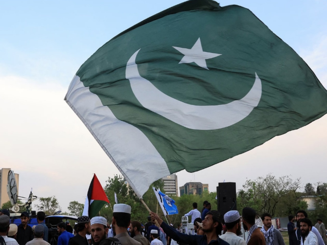 Pakistan: State-terror links exposed again, ex-minister praises LeT, calls himself 'slave of Hafeez Saeed'