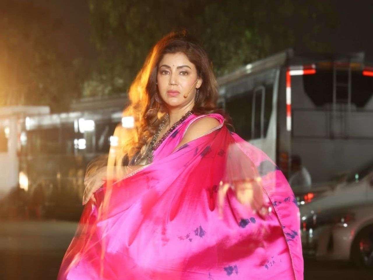 Debinna Bonnerjee is down with 103-degree fever, warns Mumbaikars to be careful, reveals 'my daughter is having similar symptoms too'