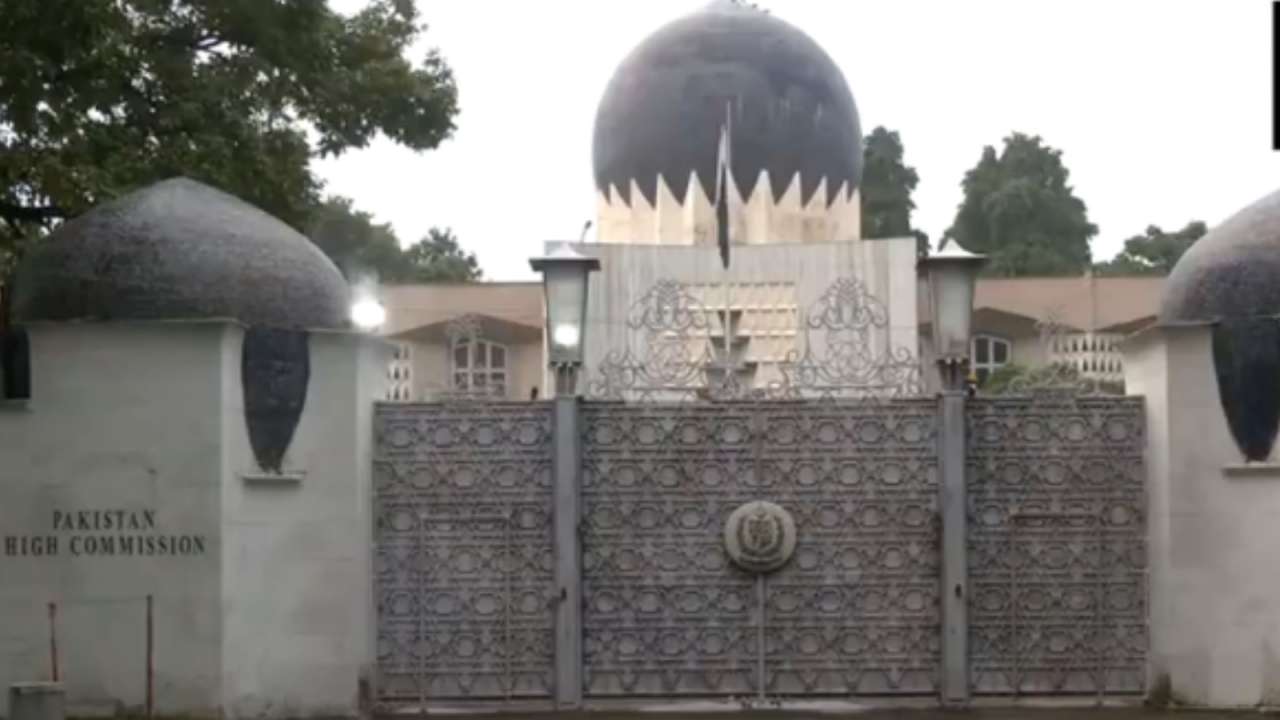 India removes security barrier outside Pakistan High Commission in tit-for-tat move after US envoy's J-K comment