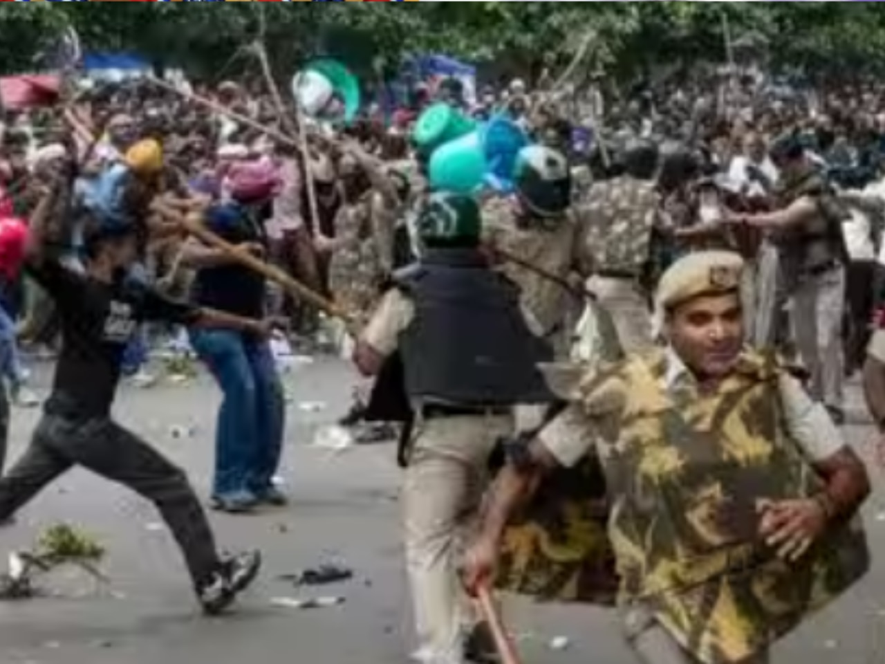 SC appoints high-powered committee to examine alleged police violence during student protest
