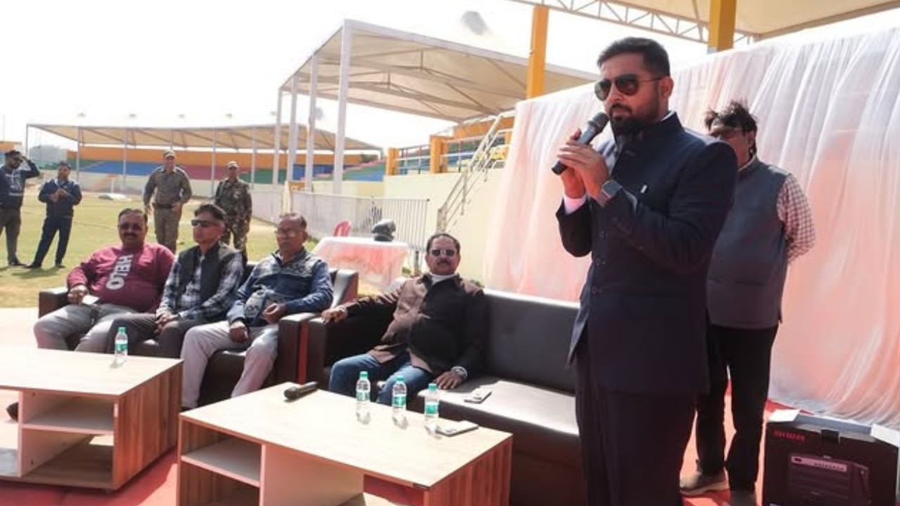कितने एजुकेटेड हैं आईएएस दिलीप प्रताप सिंह शेखावत?