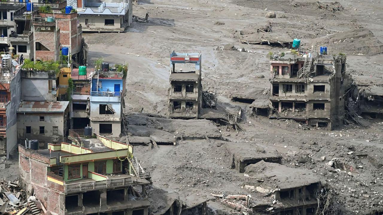 बारिश, भूकंप या ग्लेशियर का टूटना! नेपाल में आई तबाही की असली वजह क्या?