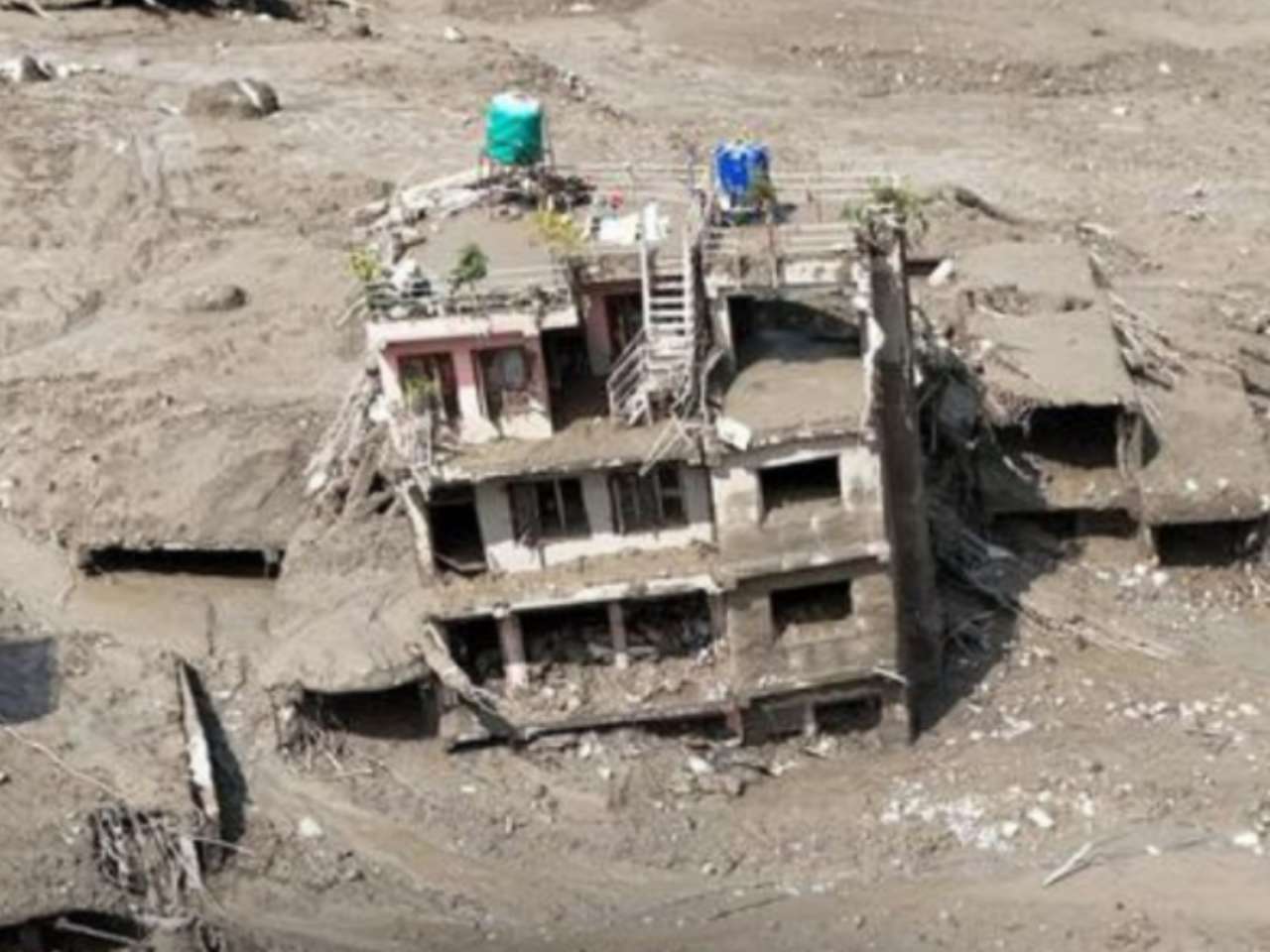 Bihar government rescues 100 Maharashtra pilgrims trapped in Nepal floods