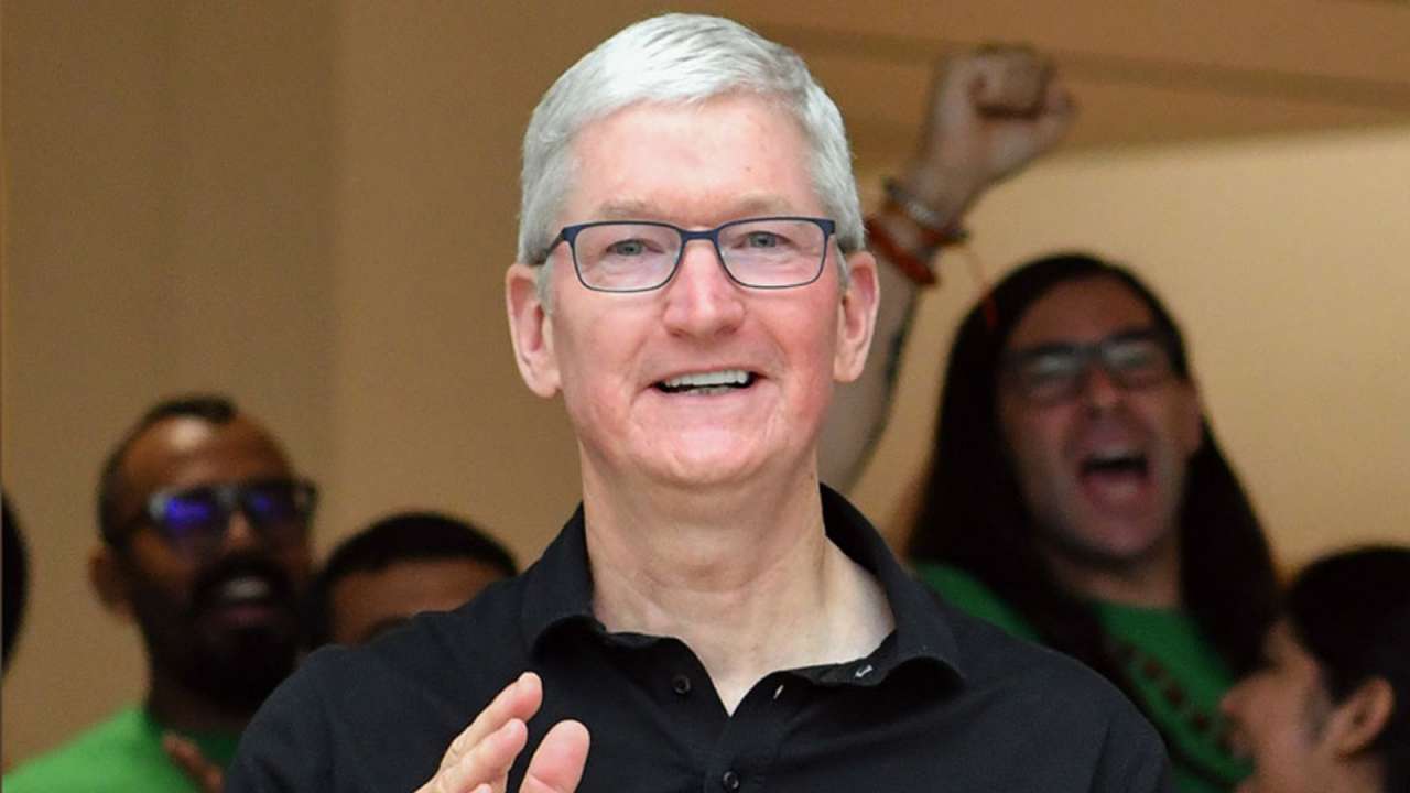 Tim Cook signs off as Apple CEO, expresses 'endless gratitude' on his last day; John Ternus named his successor