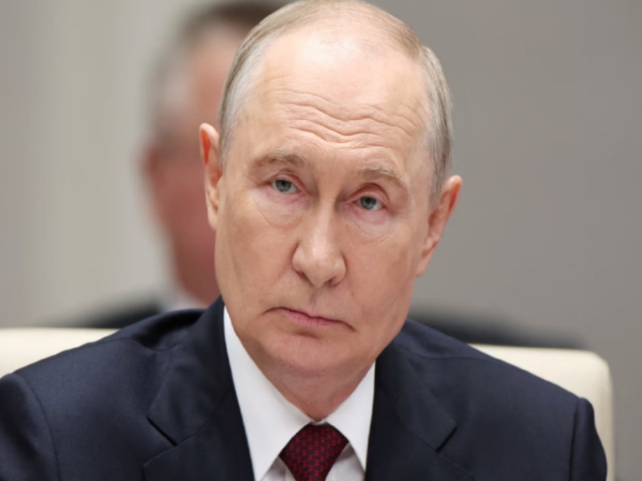 Russia-Ukraine War: 5 killed in Kamianske strike as Trump envoys push peace plan