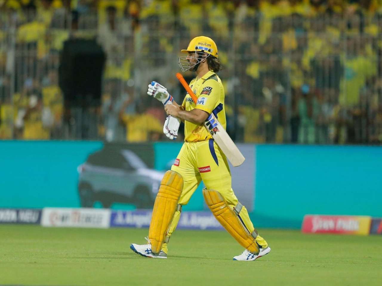 CSK shut down MS Dhoni takeover buzz, put spotlight on his actual shares