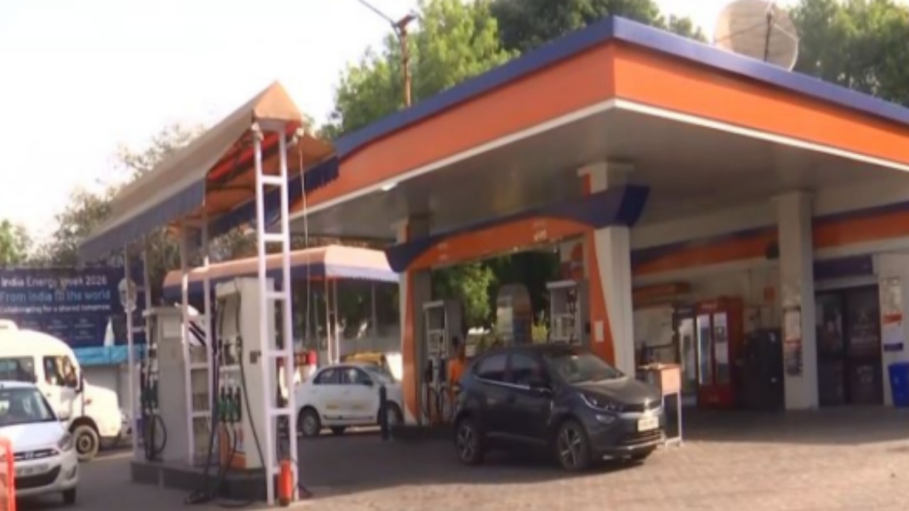 Petrol pumps seek UPI MDR exemption; Govt likely to examine demand