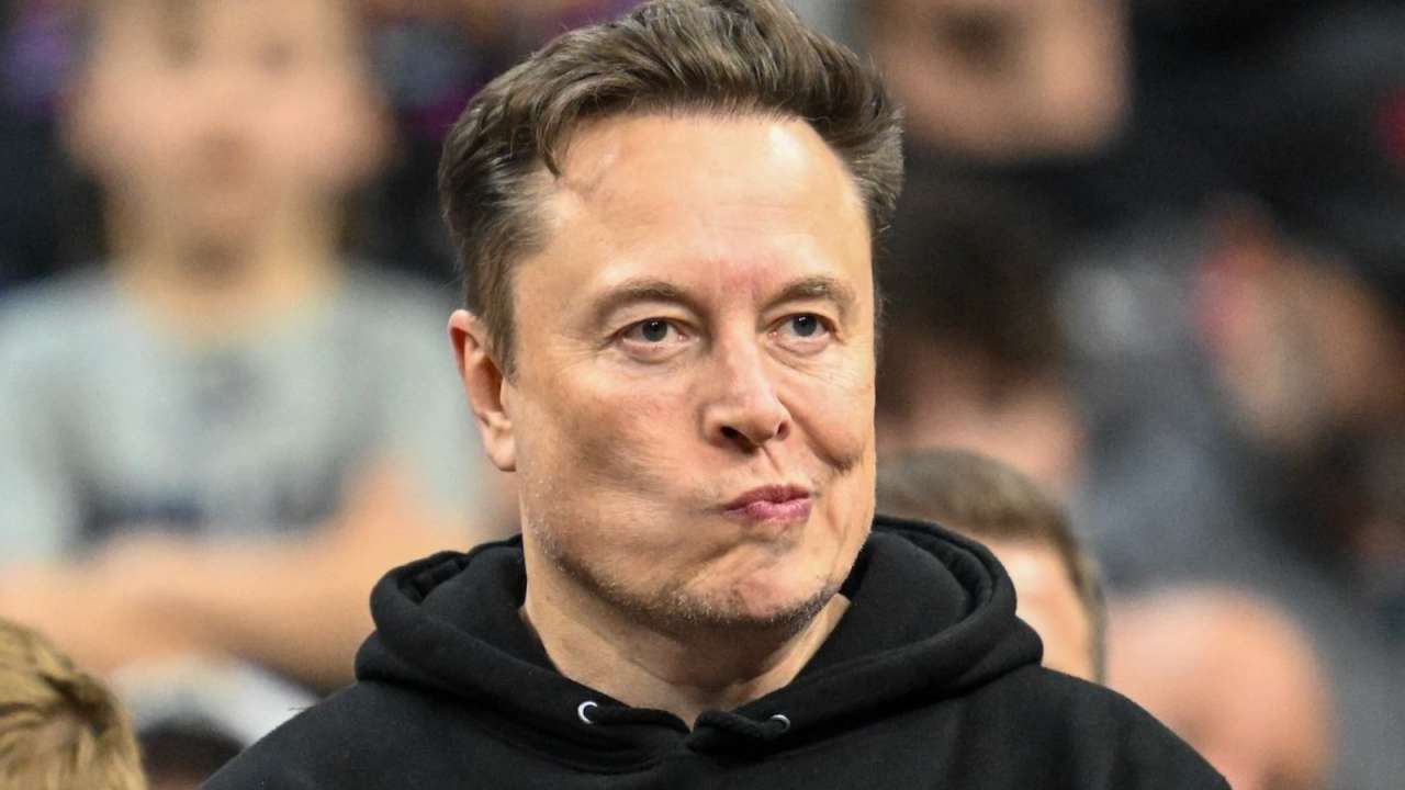 Elon Musk takes fresh swipe at Mukesh Ambani, posts reports on Reliance-backed BJP donations