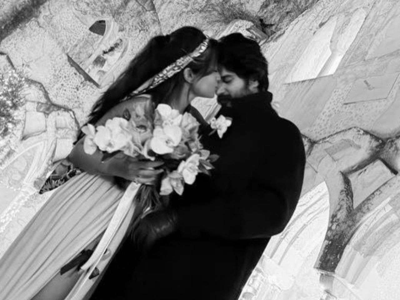 Vijay Deverakonda channels Arjun Reddy, says haters 'can go fu*k themselves', drops clarification on troubled marriage with Rashmika Mandanna