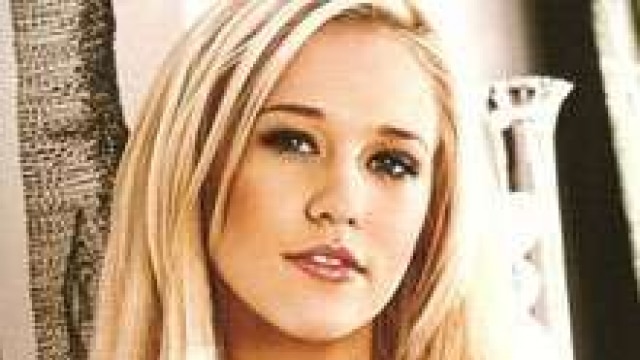 Sophie Reade wants another breast job