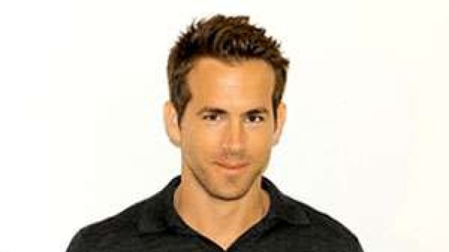 Ryan Reynolds Named Sexiest Man Alive 