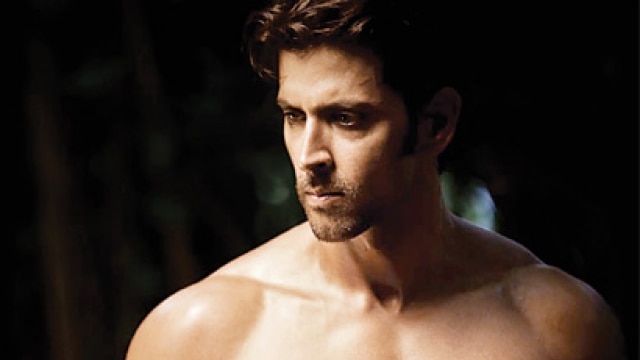 It’s a perfect eight for Hrithik Roshan!