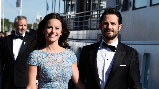 Sweden's Prince Carl Philip marries ex-model Sofia Hellqvist