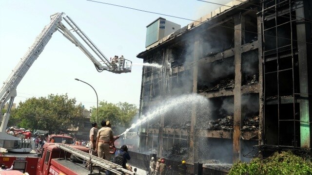 Breaking: Fire In Electronics Factory Kills 6 In Noida