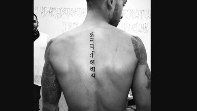 Arsenal's Theo Walcott just got a Shiva tattoo and Twitter can't keep calm