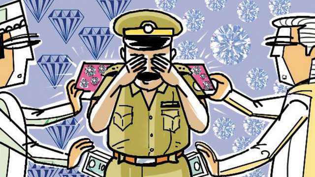 Govt suspends IPS officer for demanding bribe
