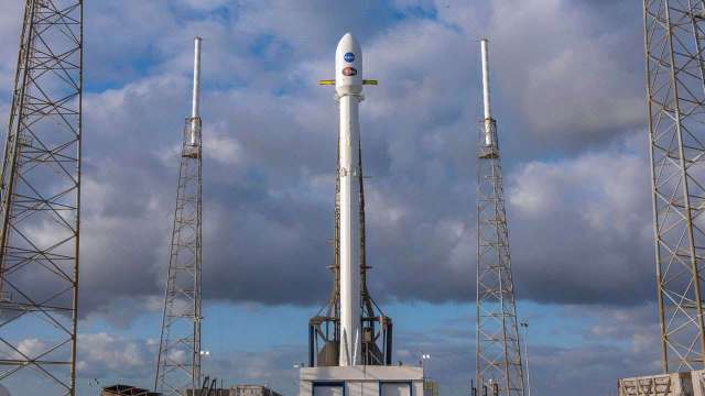 SpaceX SpaceX