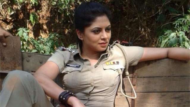 Tired of seeing her 'morphed nudes', F.I.R. actress Kavita Kaushik ...