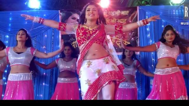 640px x 360px - Watch: This belly dance video of Bhojpuri bombshell Amrapali Dubey has gone  viral, crosses 12 million views