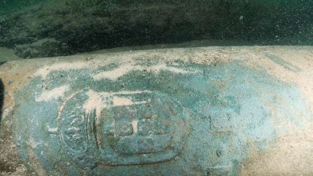 Ship sunk near Lisbon after returning from India laden with spices 