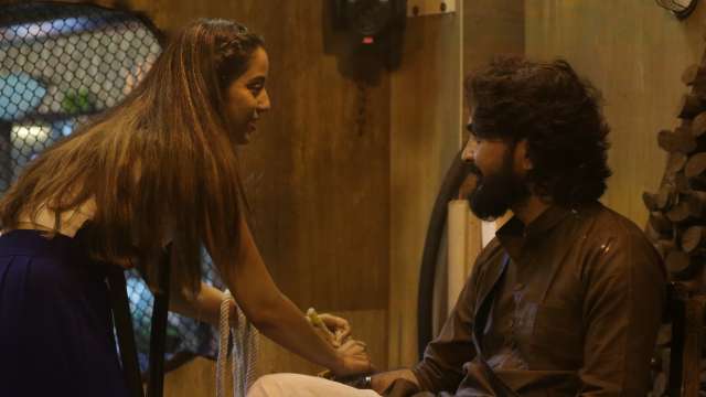 Srishty Rode VS Shivashish Mishra