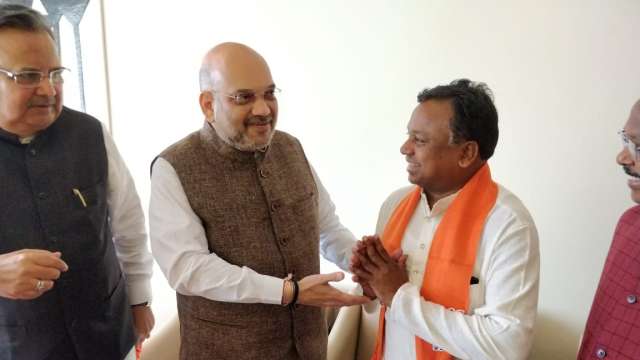 Ramdayal Uikey rejoins the BJP in the presence of party president Amit Shah