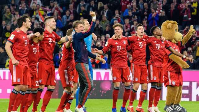 Bundesliga: Bayern Munich Reclaim Top Spot After Thrashing Former ...