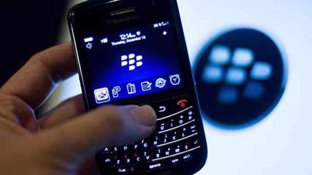 Stil enjoying my Blackberry Classic with GSM installed! Works flowlessy:  Whatsapp, Telegram, Opera browser, Skype, Spotify Regards from,  Constanta/Romania👍😉 : r/BlackBerryDev