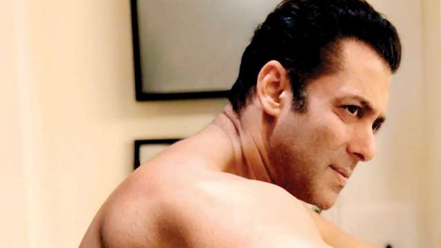 640px x 360px - Salman Khan preps for shirtless climax sequence in 'Dabangg 3'