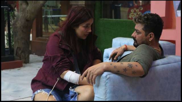 Is Shehnaaz Gill making a wild card entry into the Bigg Boss house? : The  Tribune India