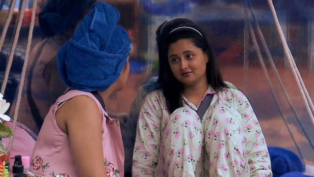 Bigg Boss 13 Episode 103 Preview Rashami advises Shehnaz to take