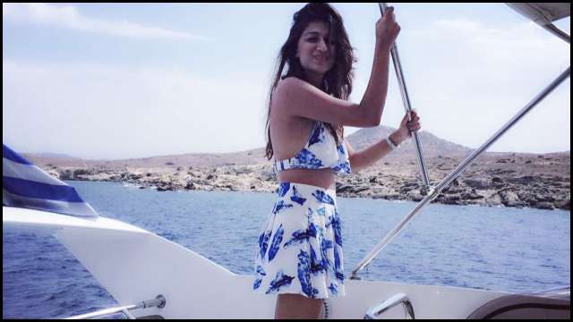 Not Karim Morani Or Zoa Shaza Tests Negative For Coronavirus After Being First To Test Positive In Family Shaza morani blogs, comments and archive news on economictimes.com. not karim morani or zoa shaza tests