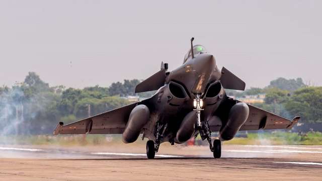 Chinese Experts Claim Iaf S Rafale Jets Stand No Chance Against Its J 20