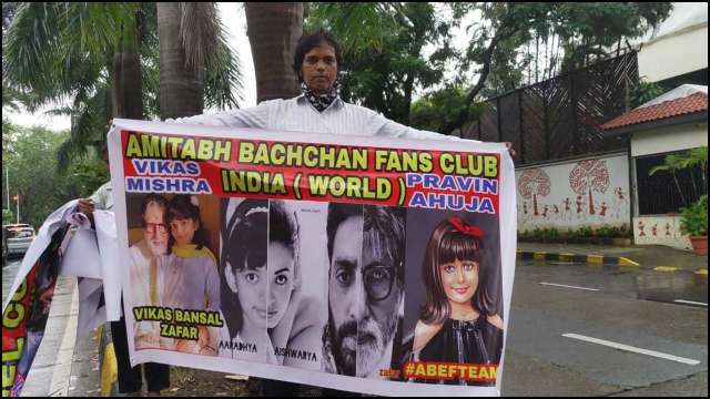 Amitabh Bachchan Fan Cheers Outside Jalsa For Abhishek Bachchan S Discharge After Testing Negative For Covid 19 amitabh bachchan fan cheers outside