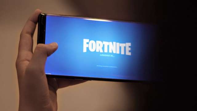 Apple Removes Fortnite Developer Epic From App Store   BBC News