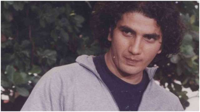 Rani Mukerji's 'Mehendi' co-star Faraaz Khan battling for life in ICU; Pooja Bhatt urges people to raise funds for him Rani Mukerji's 'Mehendi' co-star Faraaz Khan battling for life in ICU; Pooja Bhatt urges people to raise funds for him