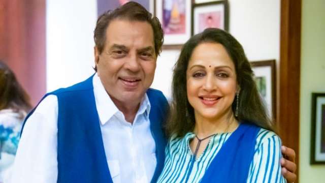 Xxx Hema Malini Blue Clip Opan - Hema Malini shares pictures from her 72nd birthday celebrations, leaves  fans awestruck