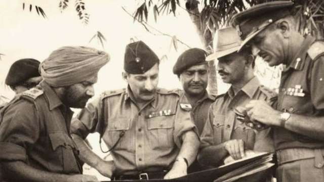 Indo-Pak War 1971: When Army Chief Told Pakistan 'you Surrender Or We ...